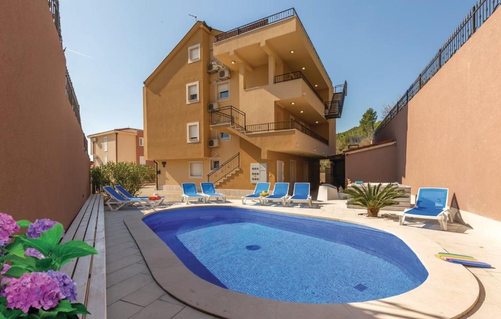 Andela 5 * Makarska